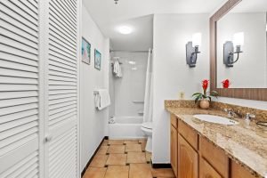 caribbean-luxury-rentals-ocean-villa-villamar-rio-mar-puerto-rico-bedroom and bathroom-10