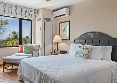 caribbean-luxury-rentals-villa-playa-bed-8